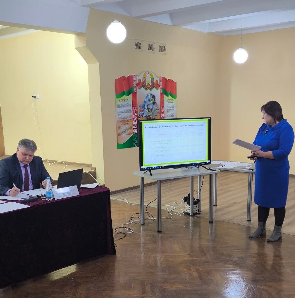 Генеральный директор холдинга Белорусская цементная компания А.Довгало посетил филиал Завод СЖБ N3 г.Витебска ОАО Кричевцементношифер. Генеральный директор холдинга Белорусская цементная компания А.Довгало посетил филиал Завод СЖБ N3 г.Витебска ОАО Кричевцементношифер.