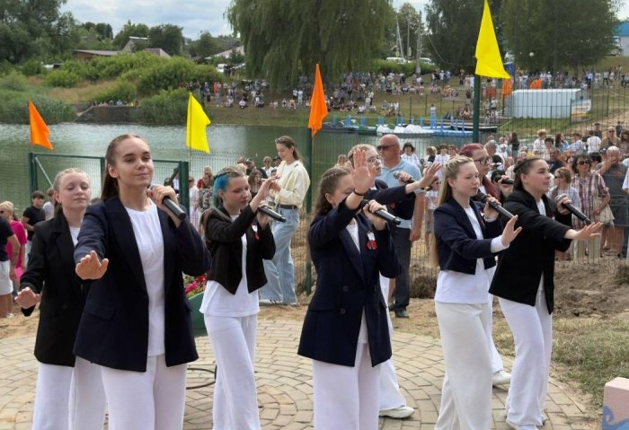 В Кричеве официально открыли пляж на озере «Молодежное»