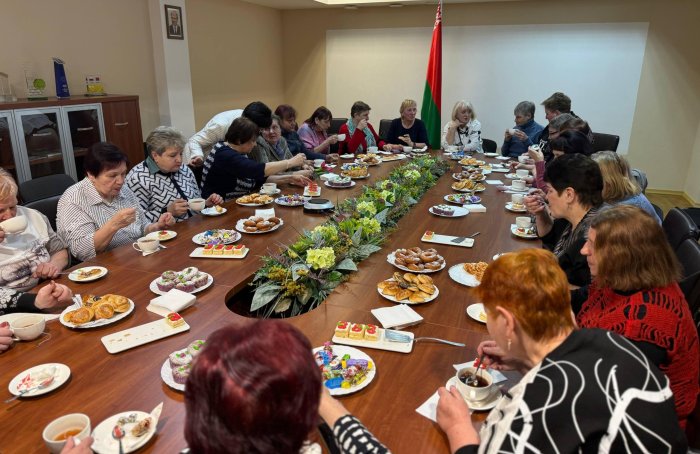 Круглый стол «Встреча поколений»